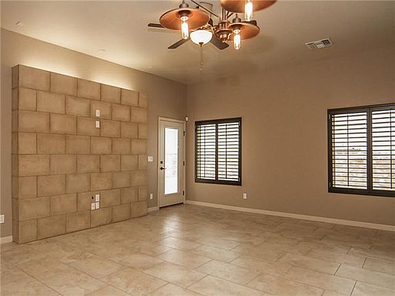 3rd image of 6444 Tama St