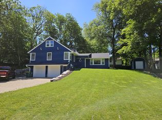 3533 Crystal Pl, Wayzata, MN 55391