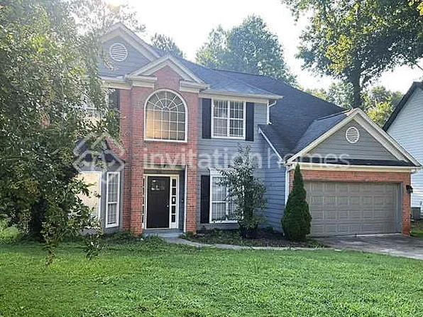 1521 Green Oak Cir, Lawrenceville, GA 30043