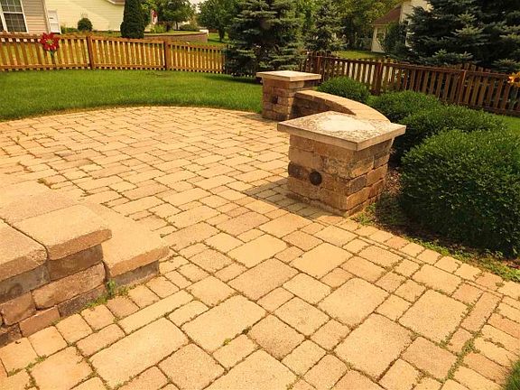 4th image of 1613 Waterstone Dr