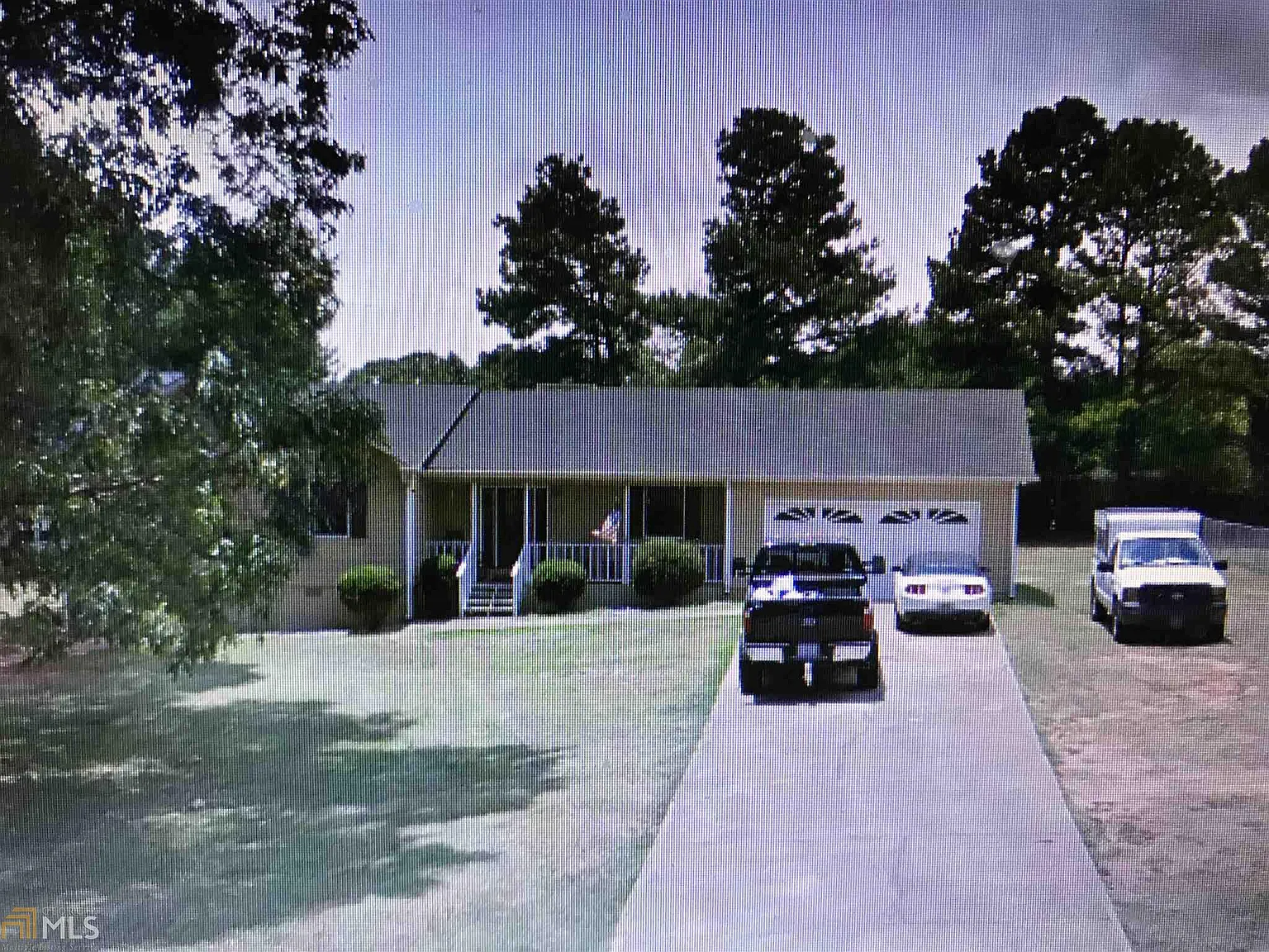 210 Summerfield Ln photo 1