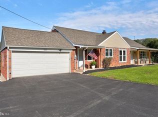 125 N Ridge Rd, Reinholds, PA 17569