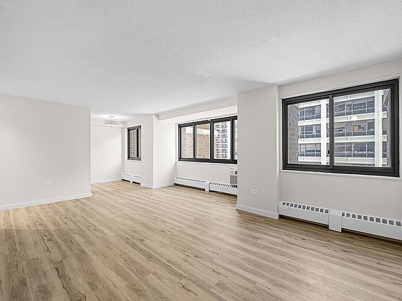 4th image of 333 Pearl St APT 7G