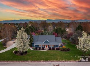 624 N Cove Colony Way, Eagle, ID 83616