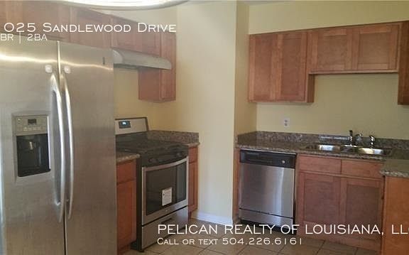 2nd image of 1025 Sandlewood Dr