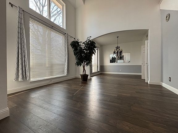 3rd image of 2313 Eldger Dr