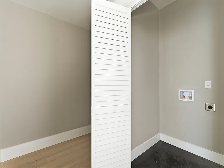 1409 NW Dr NW — Photo 12