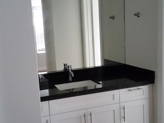 Master vanity