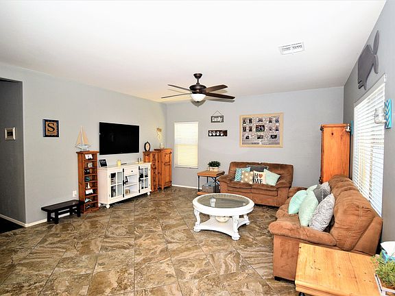 3rd image of 8771 N Mugho Pine Trl