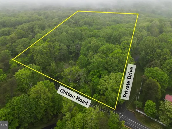 7231 Clifton Rd, Clifton, VA 20124