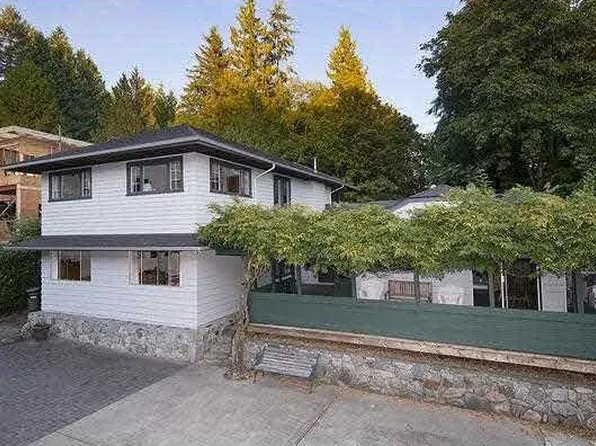 4321 Keith Rd, West Vancouver, BC V7W 2L9