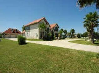 8290 County Road 128, Alvin, TX 77511