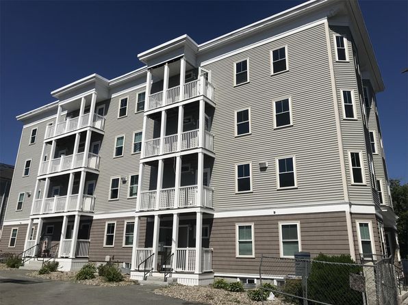 502 Moody St #21
