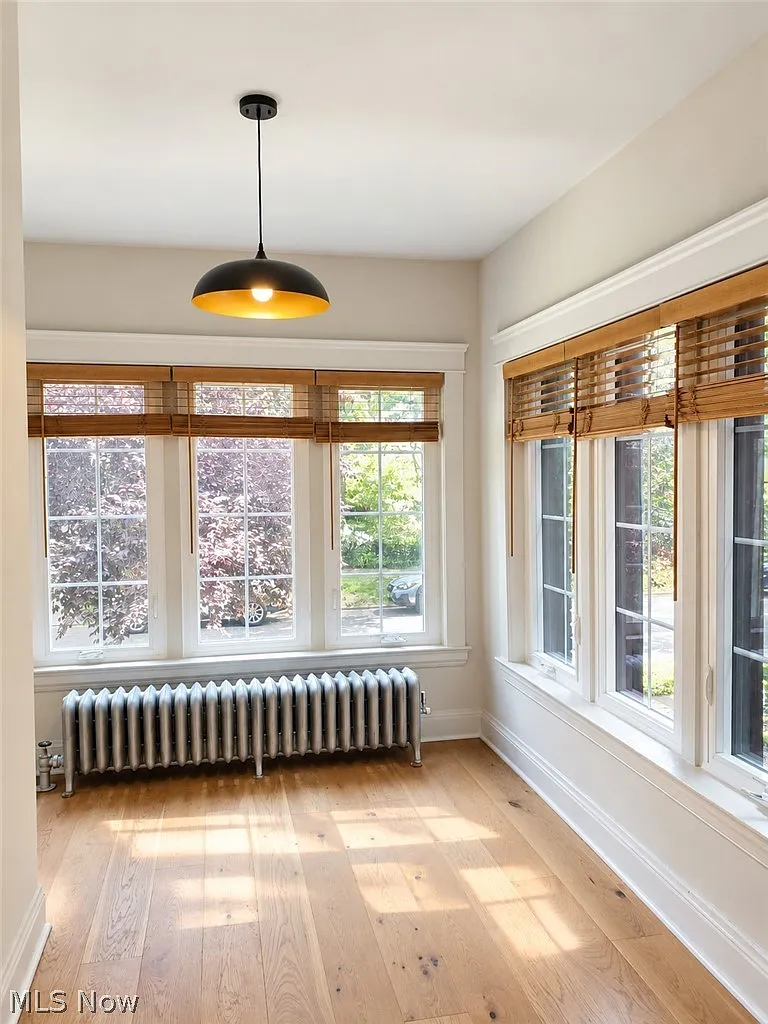 2 bed, 1.0 bath, $1,700 — Photo 4