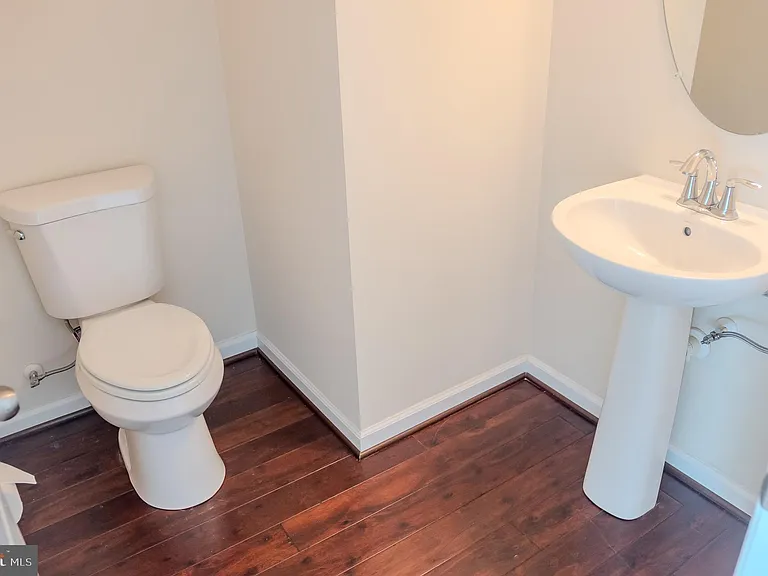 726 Millhouse Dr — Photo 24