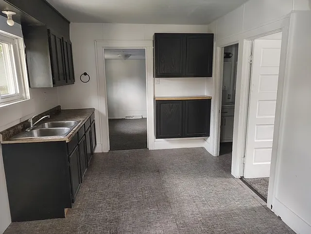 514 Galt Ave — Photo 2