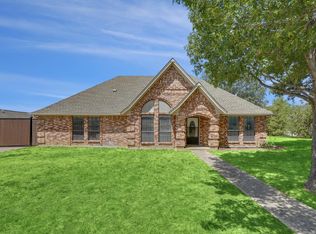 7349 Post Oak Dr, North Richland Hills, TX 76182