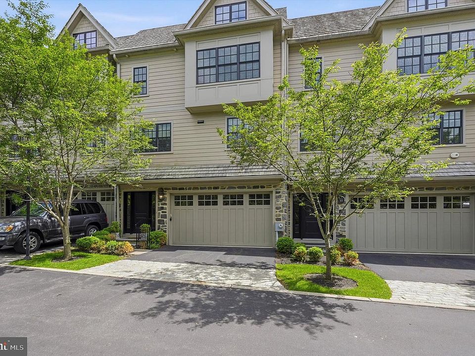 1st image of 11 Overlea Way