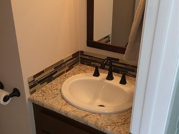 5th image of 2272 Shady Hills Dr
