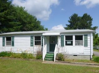 7908 Airport Rd, Quinton, VA 23141