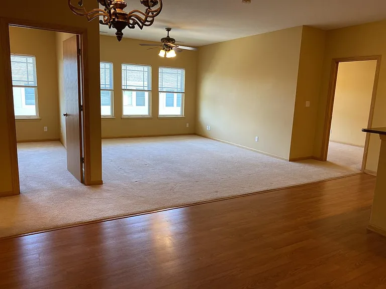 2425 Aspen Rd #203 — Photo 4
