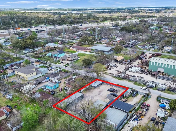 5618 Etheline Dr, Houston, TX 77039