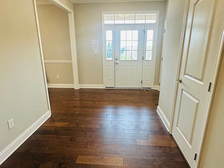 6311 Lantern Ridge Ln — Photo 12