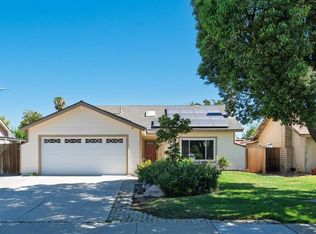 25940 White Wood Cir, Moreno Valley, CA 92553