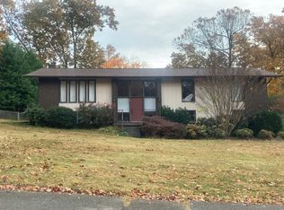 7916 Whitcomb Rd, Powell, TN 37849