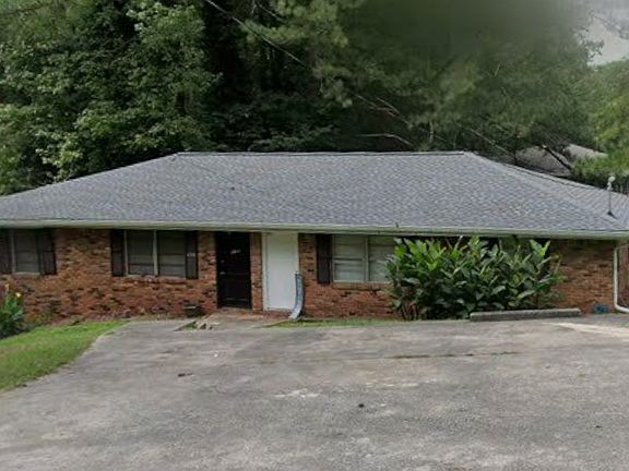 2nd image of 4351 Hendrix Dr