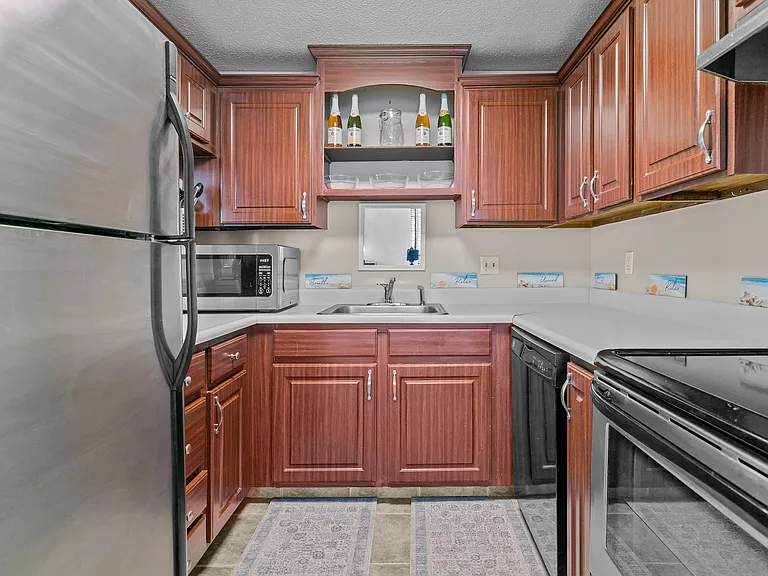 66 Girard Ave #409 — Photo 12