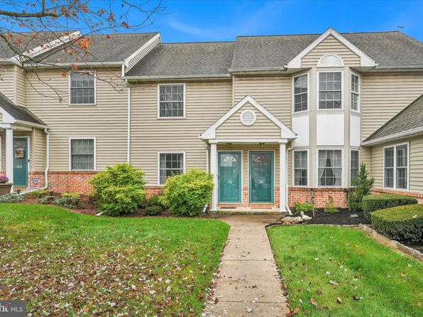 146 Primrose Ln, Wyomissing, PA 19610