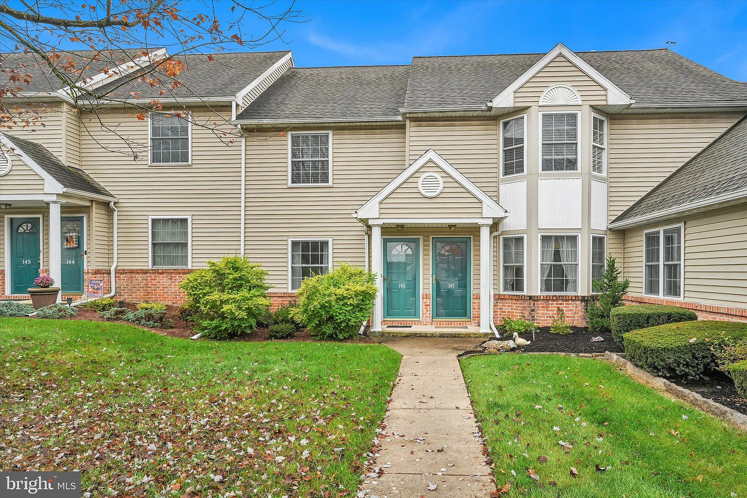 146 Primrose Ln photo 1
