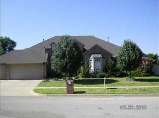 9216 SW 22nd St, Oklahoma City, OK 73128