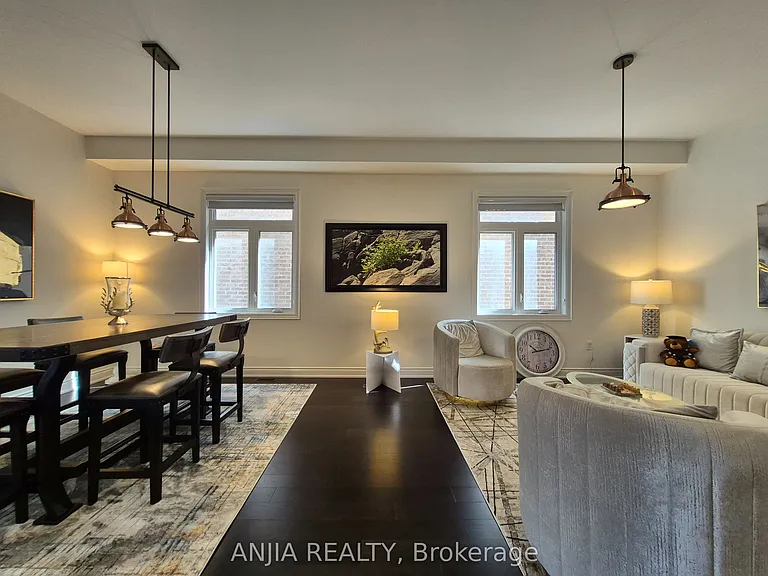50 Meadow Vista Cres #UPPER — Photo 12