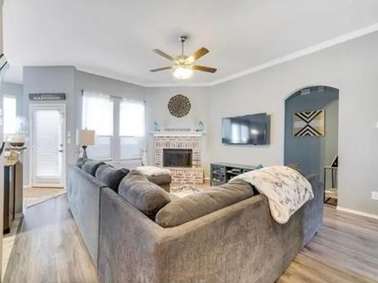 508 Timber Dr — Photo 7