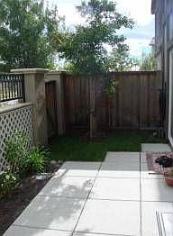 2nd image of 215 W La Flor Ln