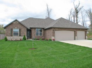 3816 Apple Blossom Ter, Battlefield, MO 65619