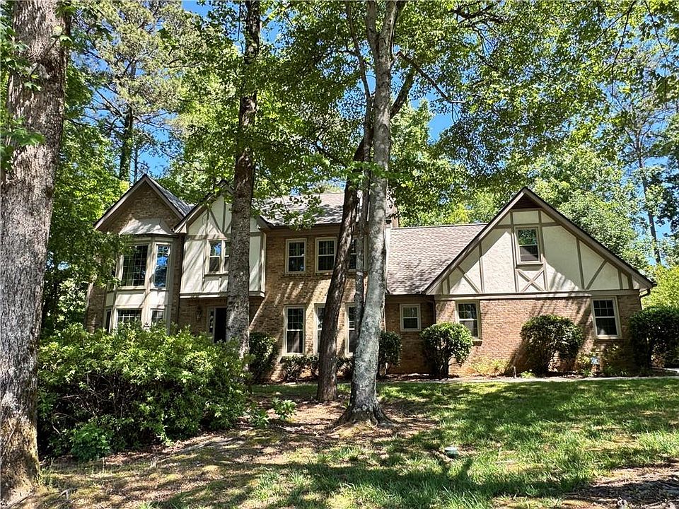 1st image of 3807 Avera Ln