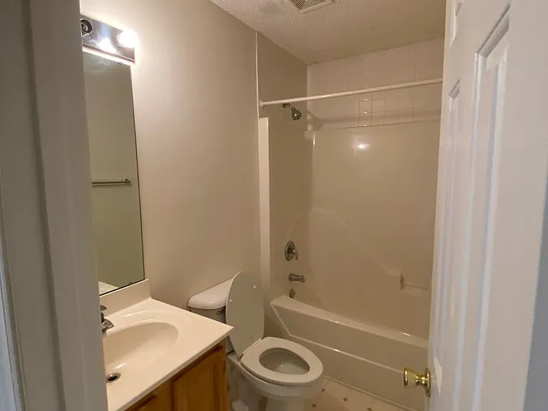 3009 Nevan Ln — Photo 11
