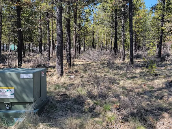 17122 Covina Rd, Bend, OR 97707