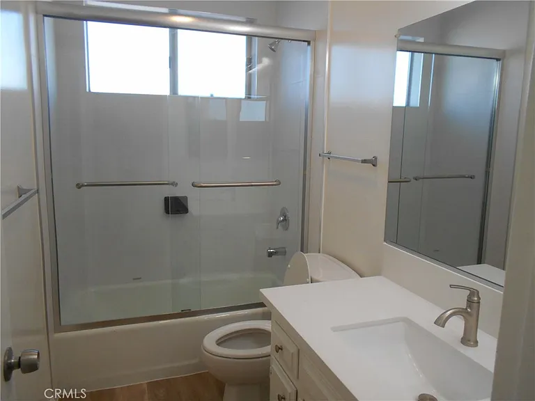 939 S Cabrillo Ave #8 — Photo 7