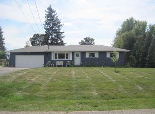 1399 Primrose Ln, Dewitt, MI 48820