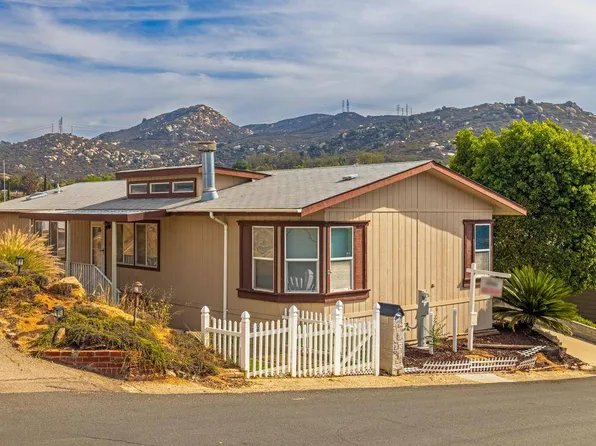 13300 E Los Coches Rd E #17, El Cajon, CA 92021