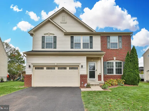 1086 Huntington Rd, Quakertown, PA 18951