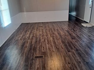 2674 S Main St, Morgantown, KY 42261