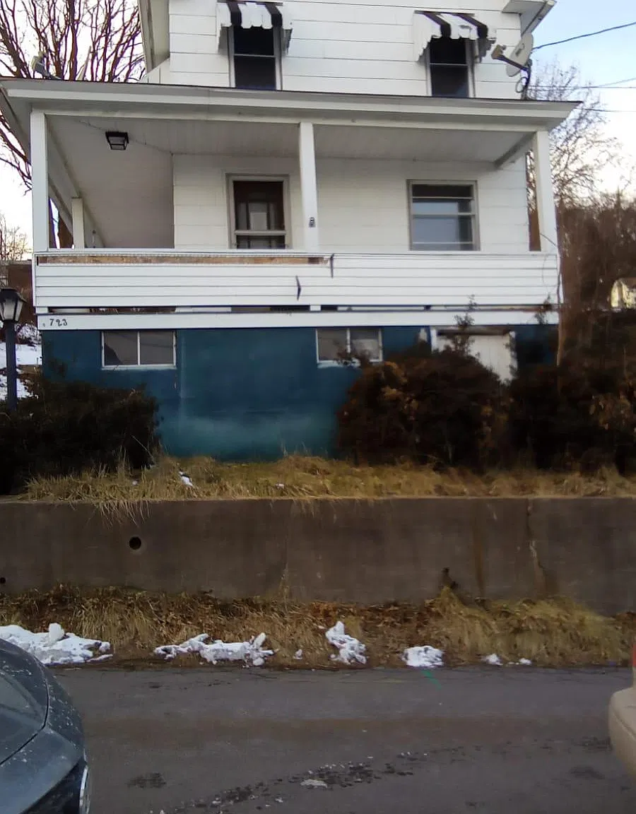 2 bed, 1100 sqft, $1,400 — Photo 2