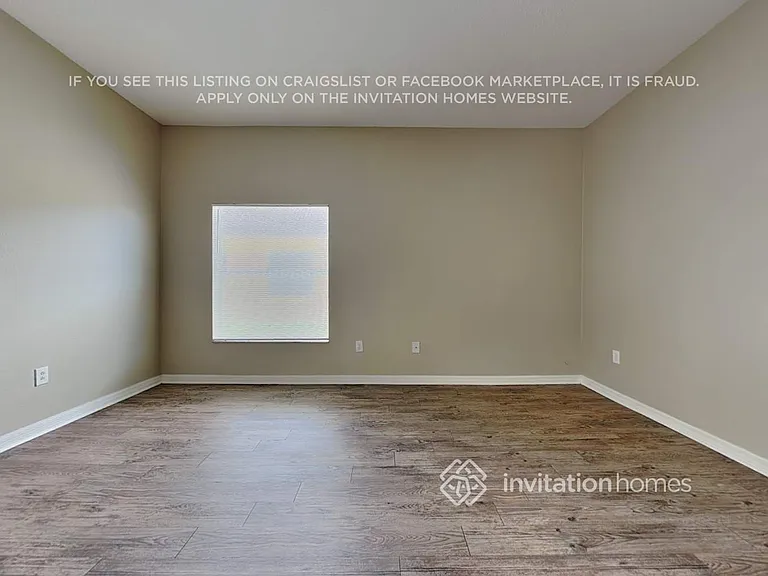 1401 Gallberry Ct — Photo 5