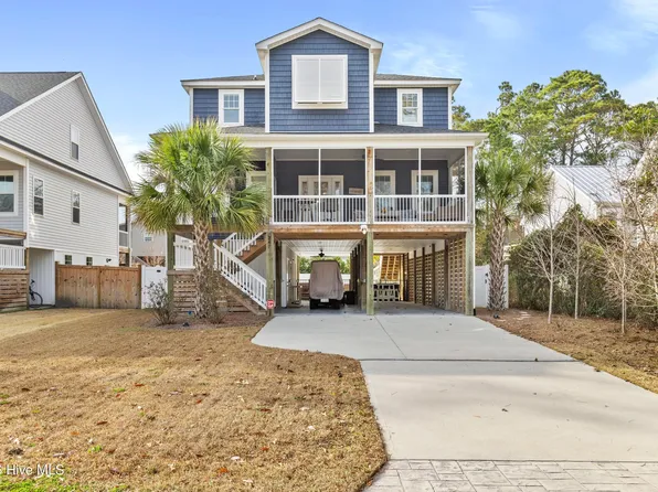 247 NE 64th Street, Oak Island, NC 28465