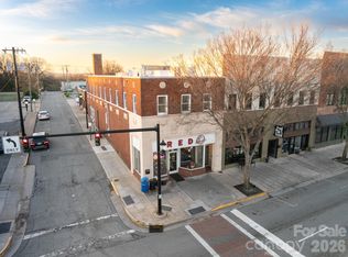 121 N Main St, Lexington, NC 27292